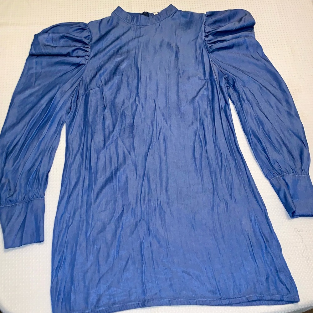 Puff sleeve denim mini dress by WoWo. Size: XL